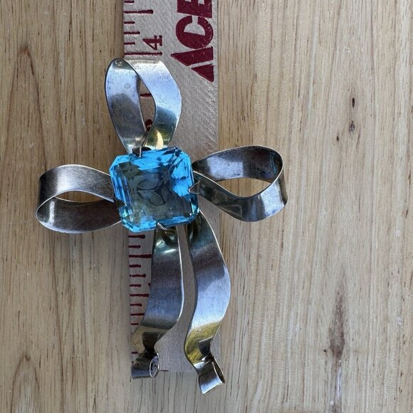 VTG Sterling Silver Ribbon Blue Aqua Glass Stone Brooch MCM 4" Retro 29.4g - Picture 5 of 7